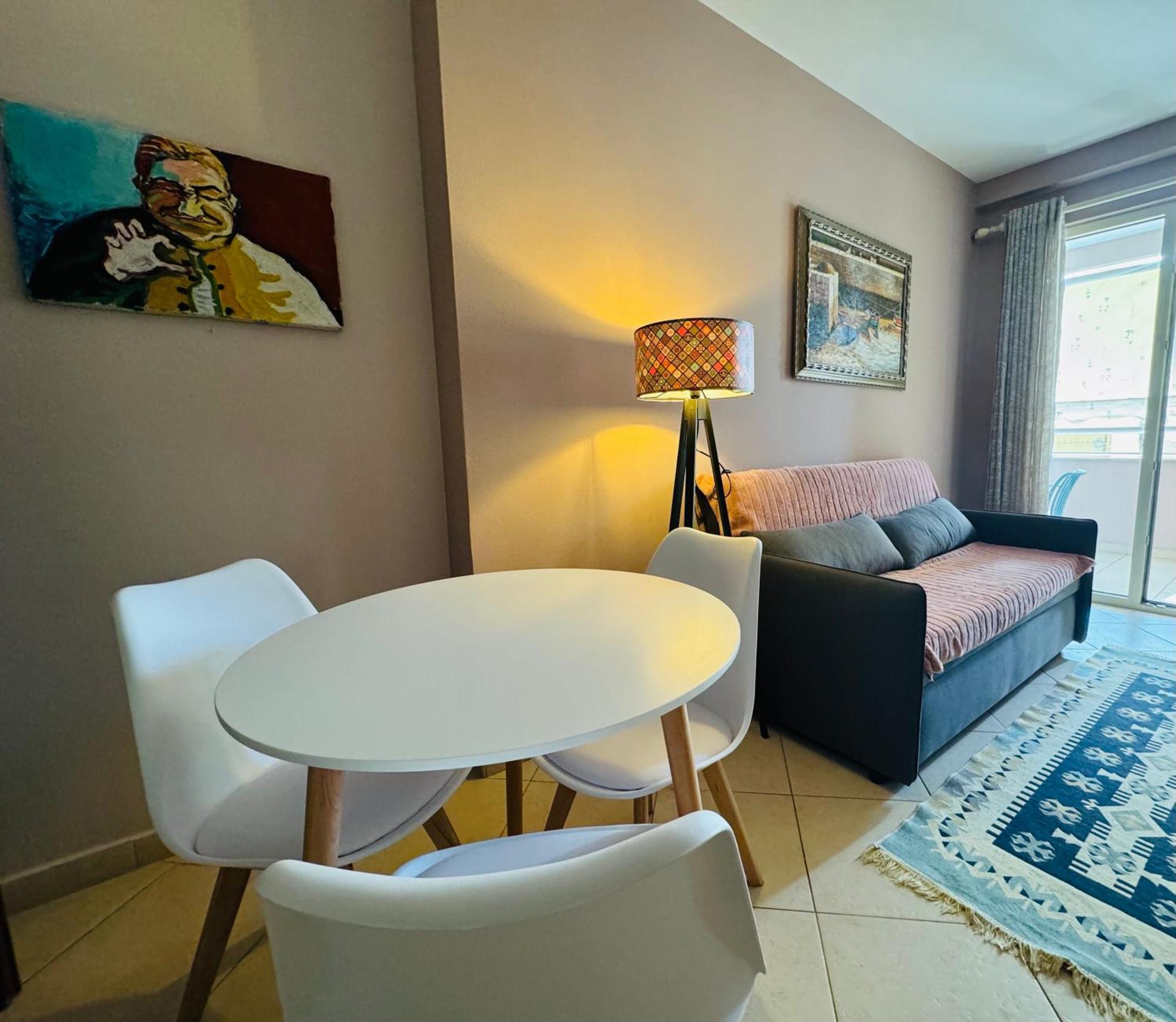 Sisi'S Apartments-Tirana City Center Ngoại thất bức ảnh