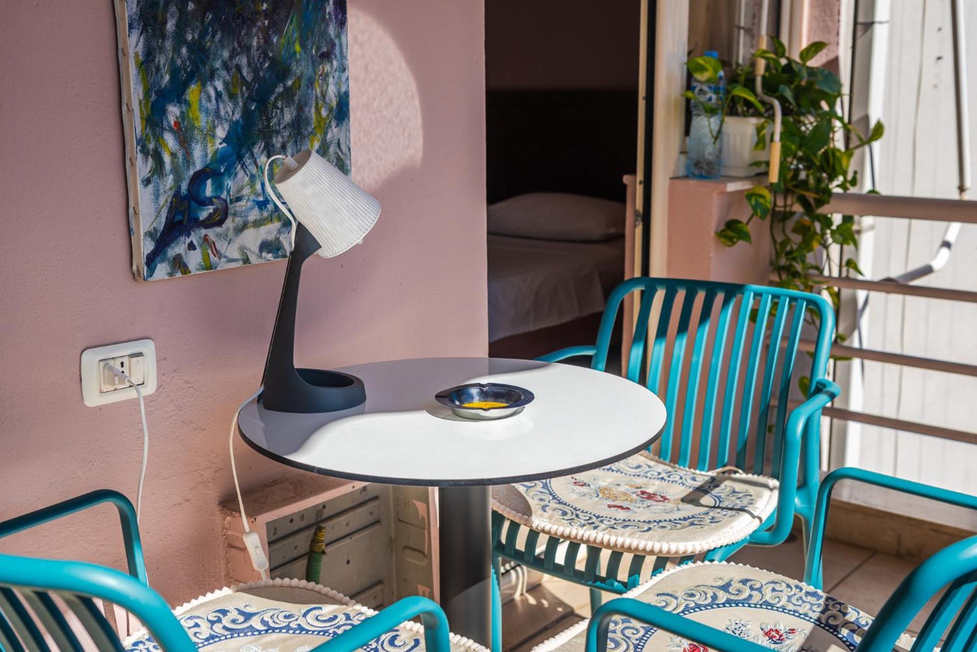 Sisi'S Apartments-Tirana City Center Ngoại thất bức ảnh