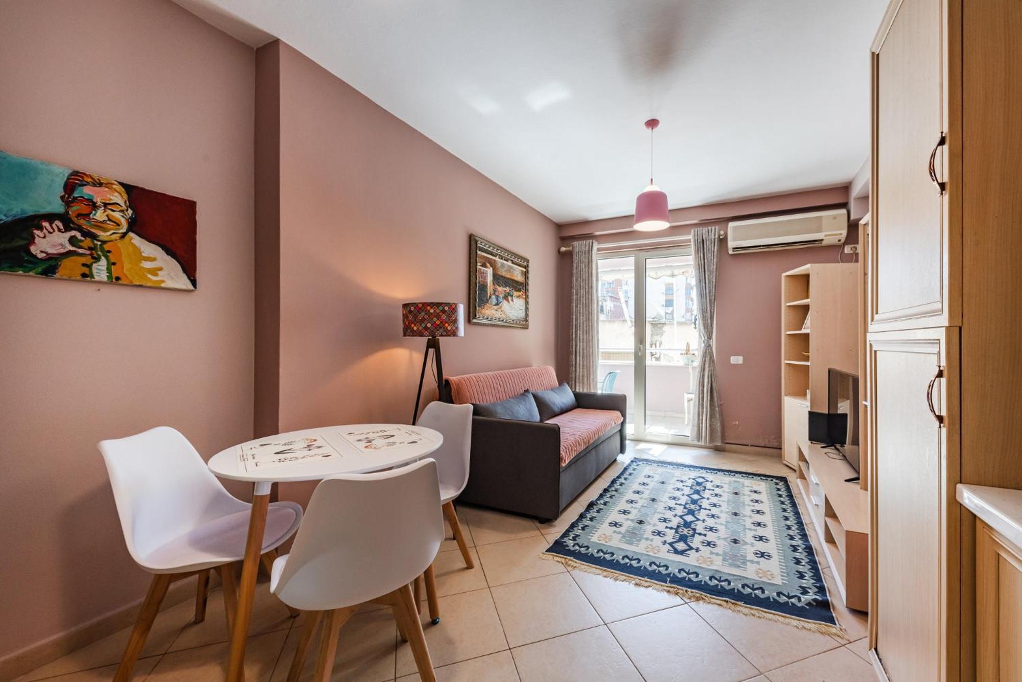 Sisi'S Apartments-Tirana City Center Ngoại thất bức ảnh