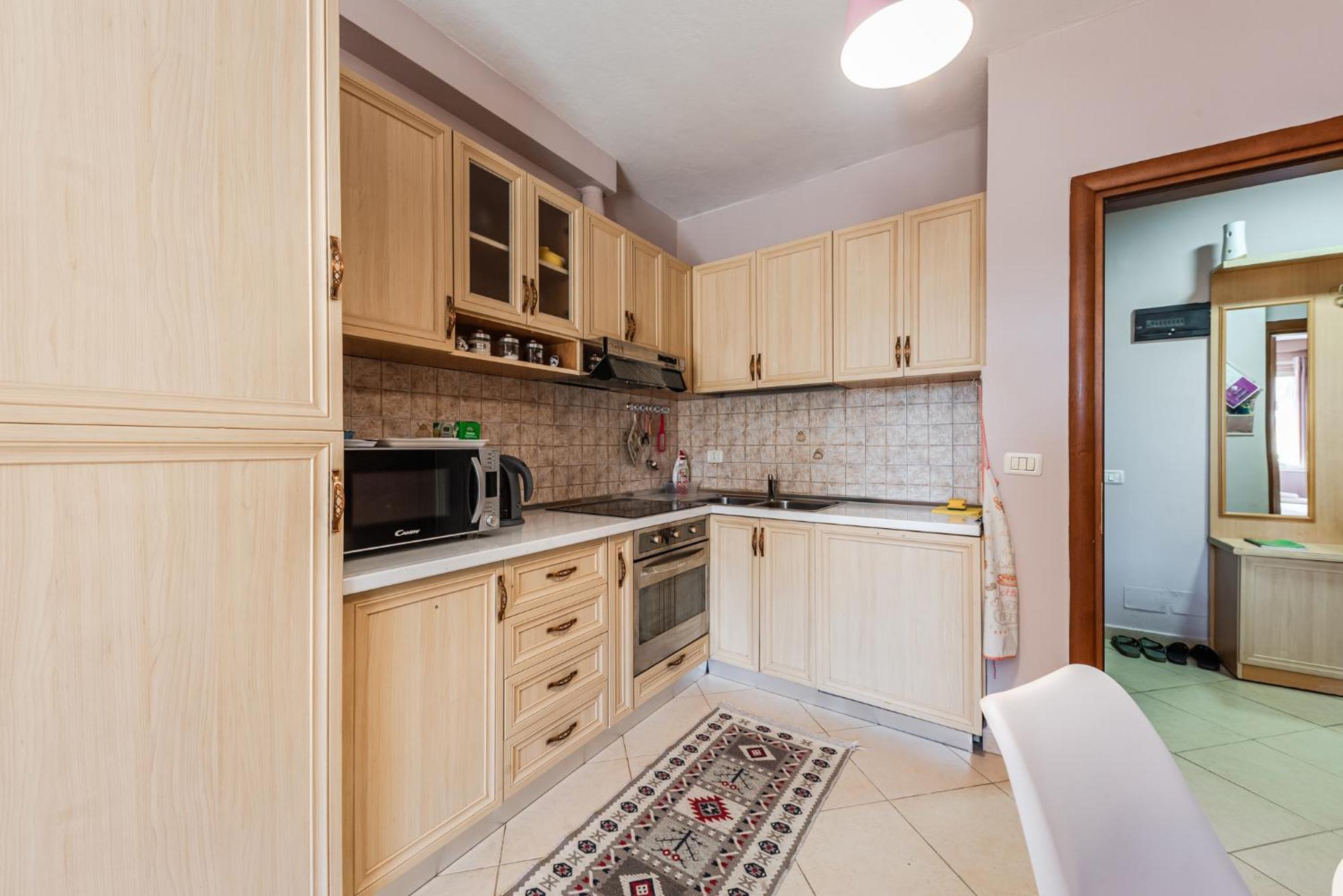 Sisi'S Apartments-Tirana City Center Ngoại thất bức ảnh