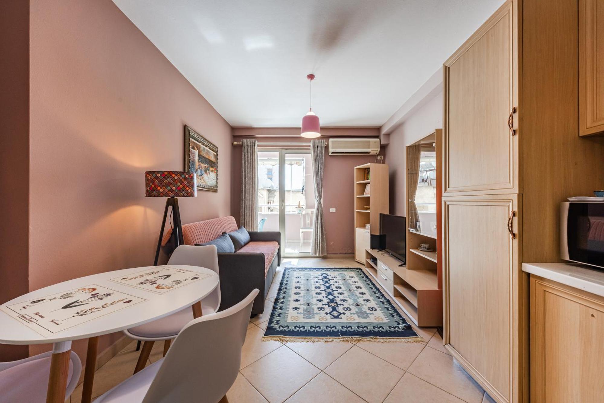 Sisi'S Apartments-Tirana City Center Ngoại thất bức ảnh